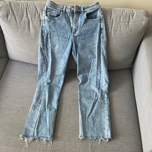 High waisted light blue jeans